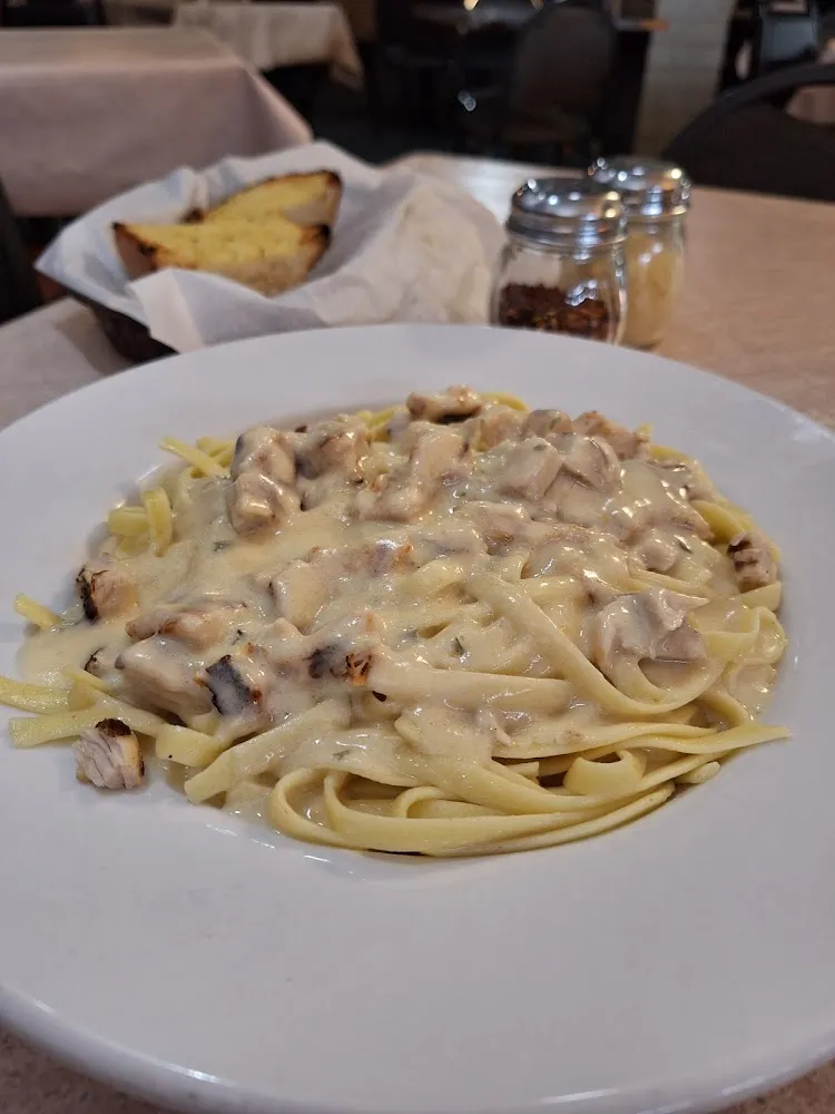 Pasta Alfredo